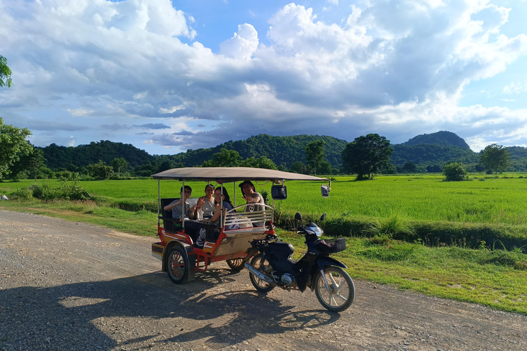 Journée complète : train de bambou original, Wat Banan, Phnom Sampov