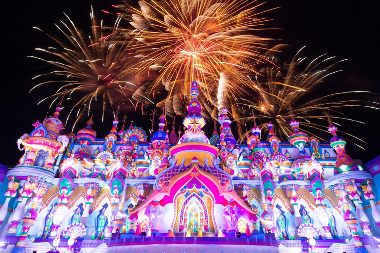 From Khao Lak: Carnival Magic Phuket Ticket with Transfer Royal Seat with Dinner