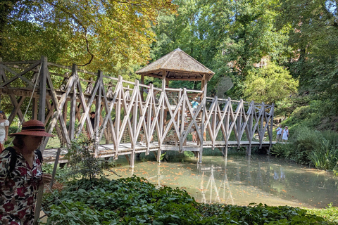Guided tour of the Château du Clos Lucé, the last home of Leonardo da Vinci Guided tour of the Château du Clos Lucé in French