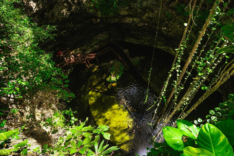 Au départ de Cancun : Ek Balam et visite des cénotes avec déjeuner et transfert