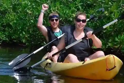 5 h kayak tour through the mangrove forest