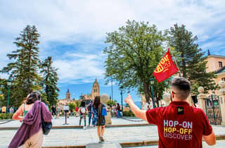 Von Madrid aus: Geführte Tagestour nach Segovia, optional Alcázar