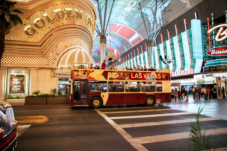 Las Vegas: Tour panoramico notturno in autobus scoperto20:00 Tour serale per soli adulti (21+) con bevanda