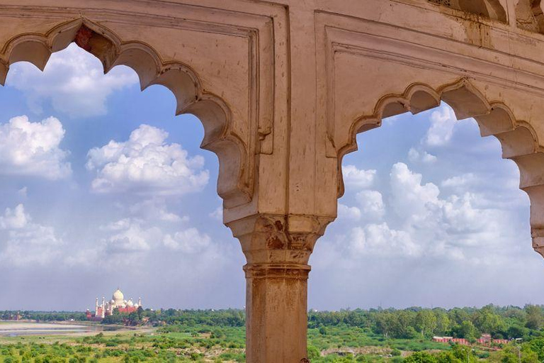 Desde Delhi: Excursión de un día al Taj Mahal, el Fuerte de Agra y el Bebé TajRecorrido privado sólo con coche, conductor y guía turístico