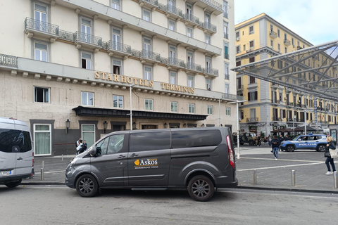 Transfer van Napels naar PositanoTransfer van de luchthaven van Napels naar Positano