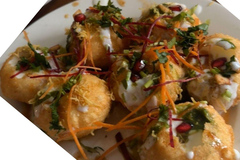 Kathmandu: Geführte kulinarische Tour mit über 12 VerkostungenKathmandu: Geführte kulinarische Tour mit mehr als 12 Verkostungen