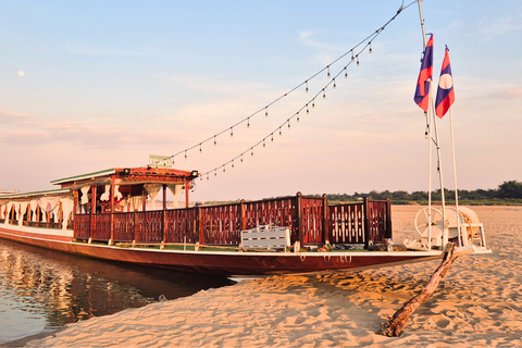 Vientiane: Mekong River Sunset Cruise with Snacks & Drinks