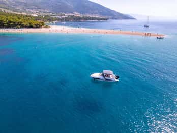 Makarska: tour en lancha rápida por las 3 islas, el Cuerno de Oro y la Laguna Azul