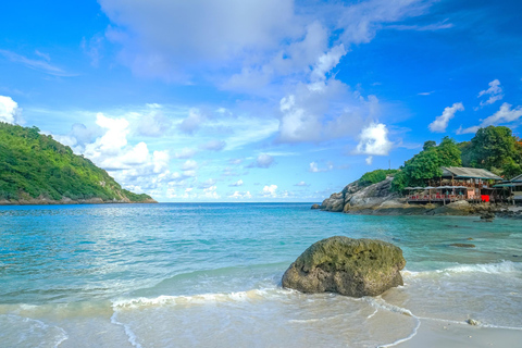 Phuket : excursion en hors-bord aux îles Racha et Coral avec déjeunerOption de lieu de rendez-vous