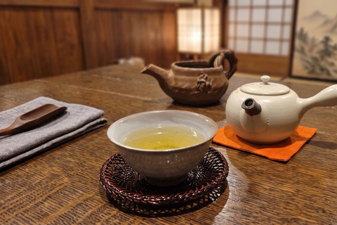 Matsumoto: Home Tea Experience with a Local "Auntie"