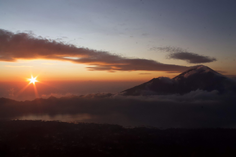 Mount Batur Sunrise Hiking with Breakfast – All Inclusive Ticket Group Hiking Shared Tour ( Meeting Point )