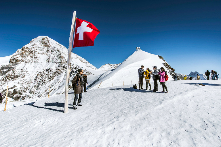 Jungfraujoch: Roundtrip to the Top of Europe by Train Interlaken - Lauterbrunnen - 3 hours at the Top of Europe