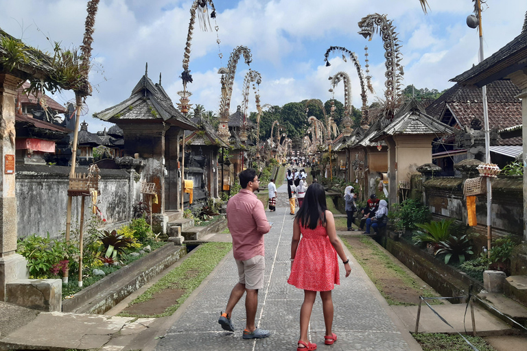 Bali: Penglipuran Village, Waterfall, and Night Market Tour