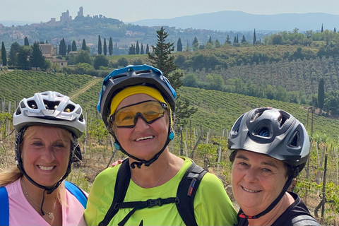 Terricciola Lajatico Hills E-Bike Tour + Wine Food Tasting Pisa Chianti Hills e-bike Guided Tour - Wine tasting