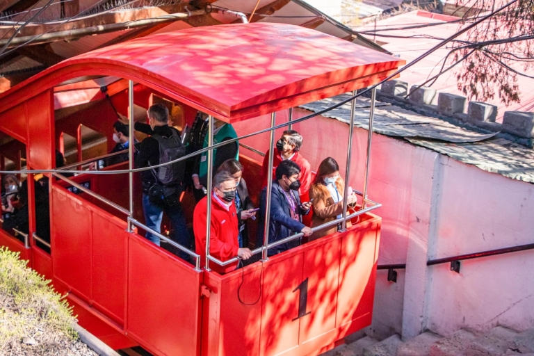 Santiago : Billet pour un jour de bus et de téléphérique Hop-On Hop-Off