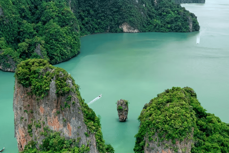 James Bond, Phang Nga Bay and Hong Island Tour from Phuket Join in tour by Speedboat