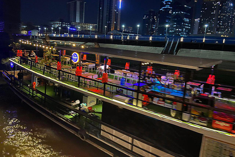 بنوم بنه: رحلة بحرية عند غروب الشمس مع البيرة والشواء