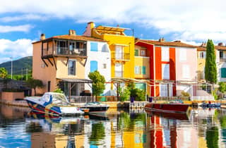 Nizza: Saint-Tropez und Port Grimaud – Tour der emotionalen Freiheit