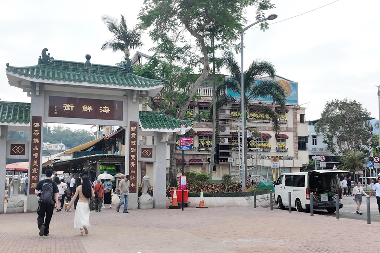 Hong Kong: Sai Kung Geopark Private Boat Tour & Pickup