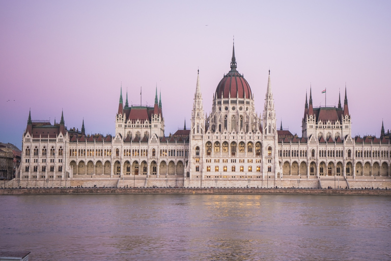 Classic Budapest City Sightseeing Tour Russian Jeep