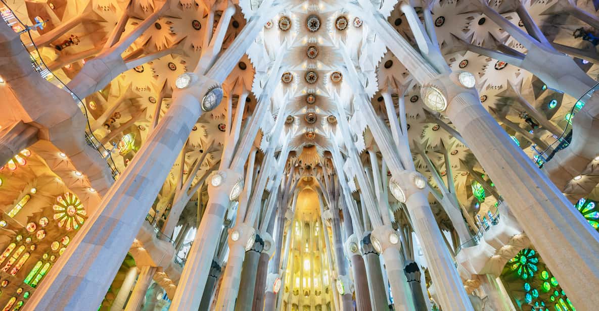 Afbeelding 2 van Barcelona: Sagrada Familia Voorrangstoegangsticket & rondleiding