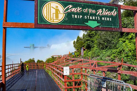 Niagara Falls, USA: Maid of Mist &amp; Cave of Winds Combo TourEnglish Guided Tour