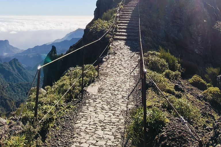 Madeira: Pico do Areeiro: Stairway to Heaven Experience