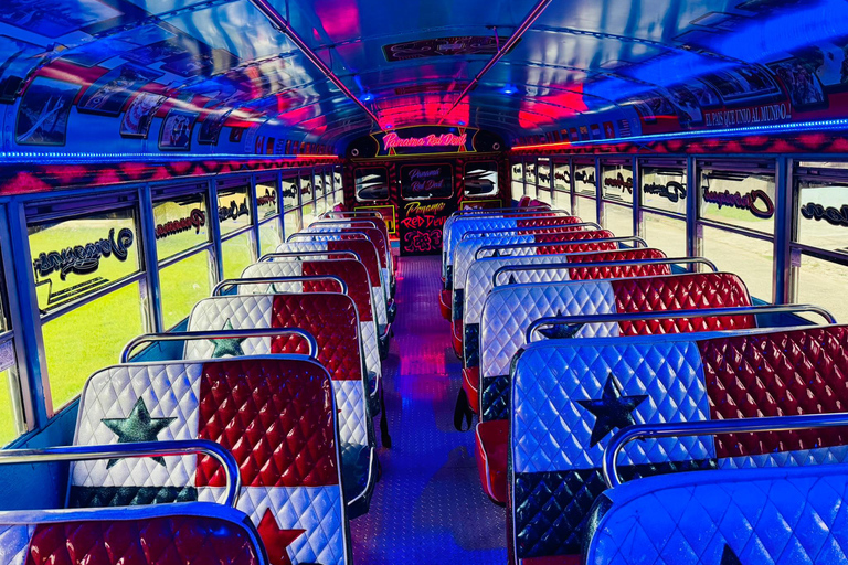 Panama City: Tour in Chiva Turística & Amador & Rooftop Bar