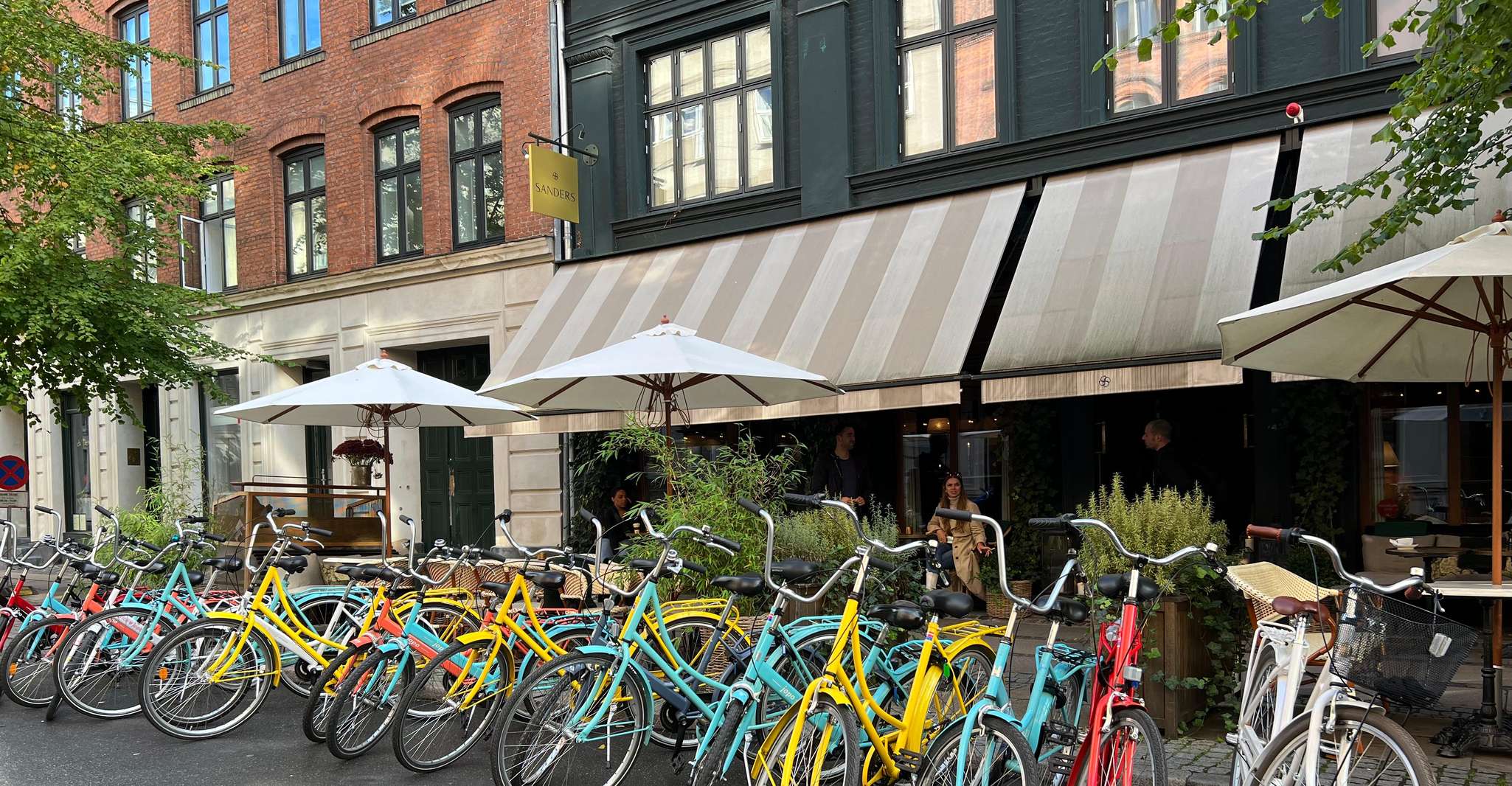 Copenhagen: City Highlights Guided Bike Tour