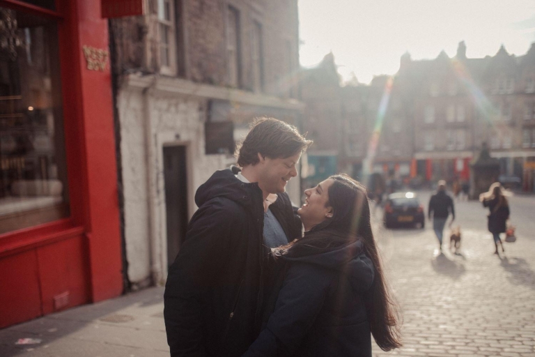 Edinburgh: Romantic Couples Professional Photoshoot Edinburgh: Romantic Couples Professional Photoshoot