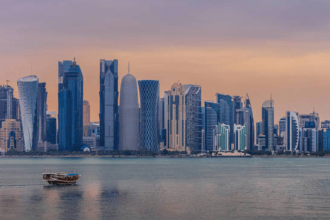 Doha: Dhau-Kreuzfahrt bei Sonnenuntergang mit Abholung und Rücktransfer