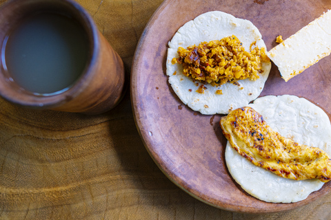 لا فورتونا: جولة الكسلان في متنزه بركان أرينال ووجبة خفيفة محلية