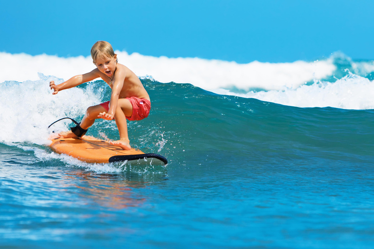 Santa Teresa: Surf Lesson with Instructor and Gear
