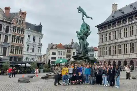Antwerp: Historical Walking Tour in the Old City