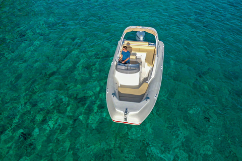 Hvar:Blue & Grenn Cave and Vis Island Private Speedboat Tour