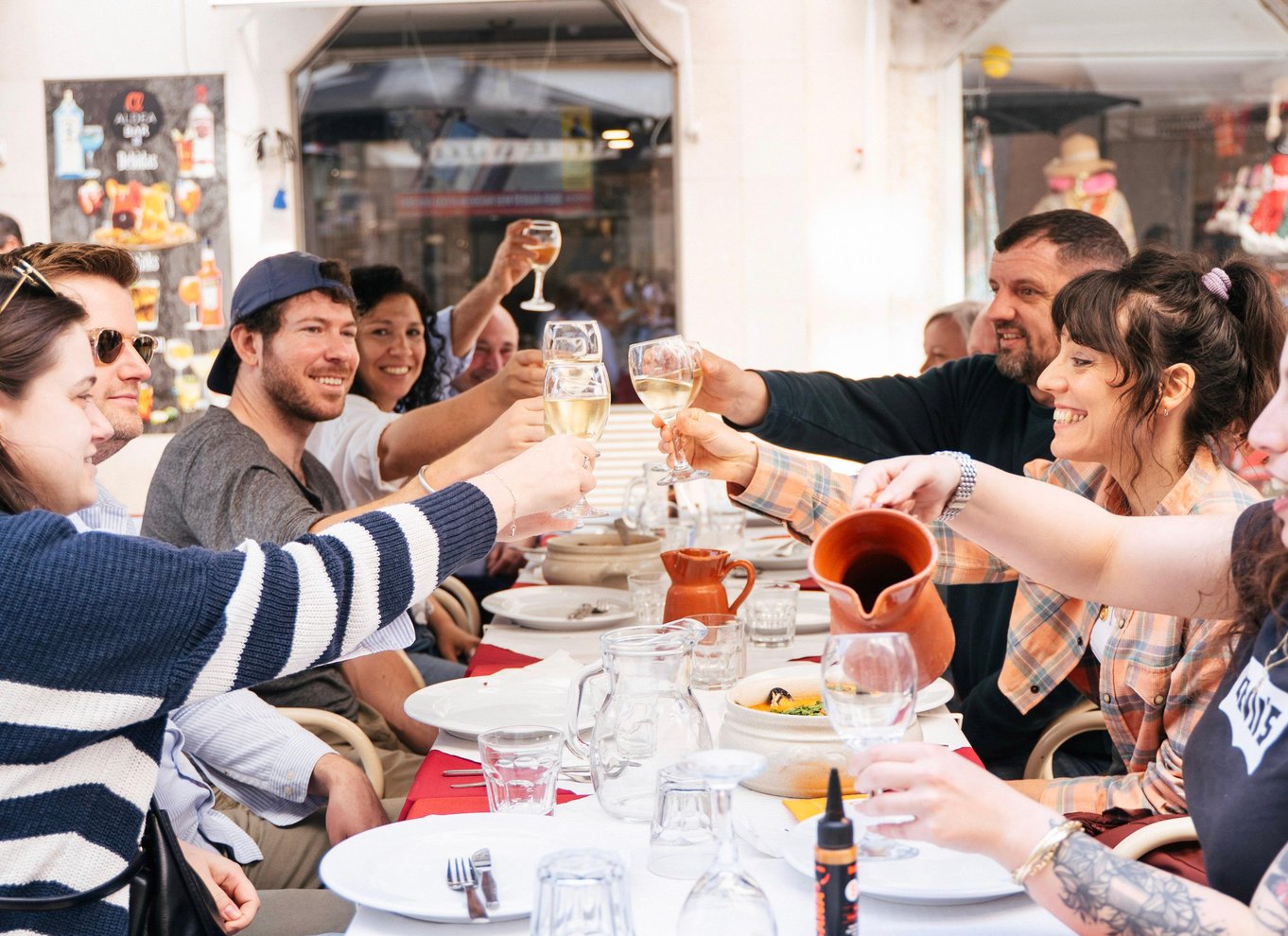 Spis og gå gennem Lissabon: En lokal mad- og vinoplevelse