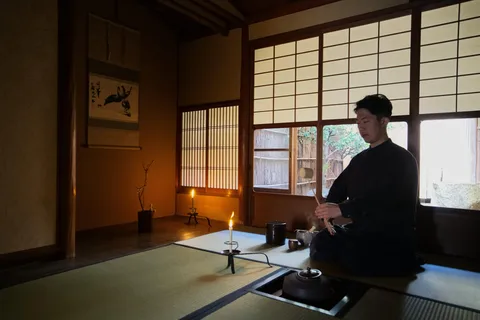 Oboro: Mindful theeceremonie in een 100 jaar oud theehuis