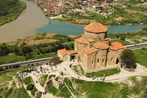 Tbilisi: Premium Kazbegi–Ananuri–Mtskheta Private Tour
