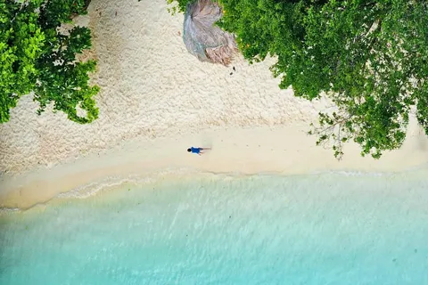 Krabi Hong Island Day Trip by Speed boat or Longtail Boat