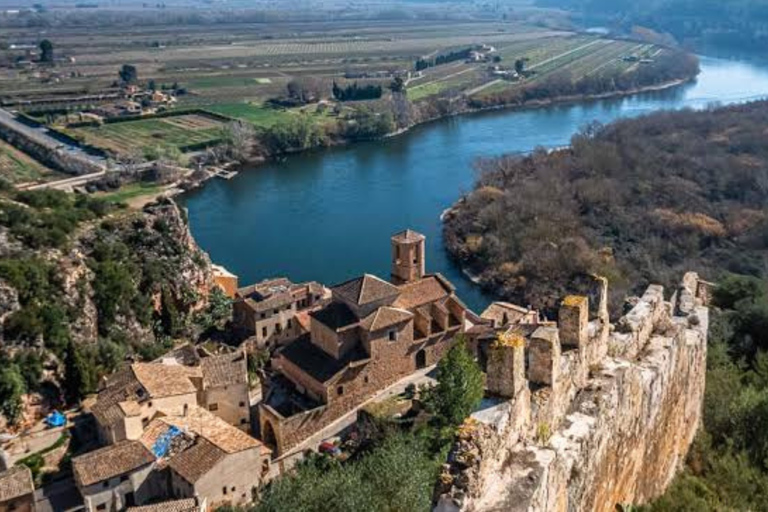 Miravet Castle Entry Ticket with Audio Guide & VR Experience