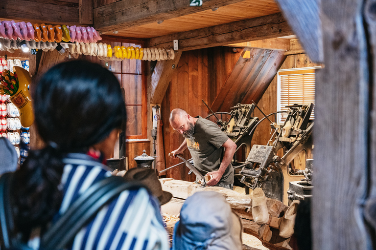 Amsterdam: Giethoorn, Volendam, and Zaanse Schans Tour