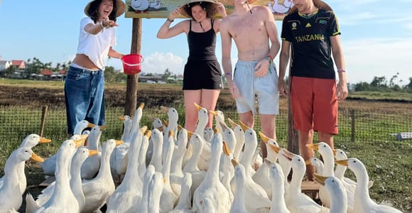 Hoi An: Duck Stop Eco Farm Experience with Duck Leader
