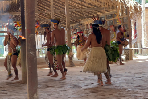 Manaus: Rio Negro Private Boat Tour with Sunset