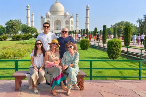From Delhi: Private Taj Mahal, Agra Fort & Baby Taj Tour