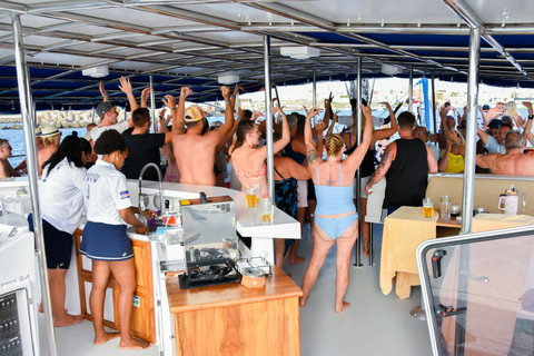 Boa Vista Catamaran Tour: All Inclusive Bay CruiseAdults Only - Boa Vista Catamaran Tour: All Inclusive