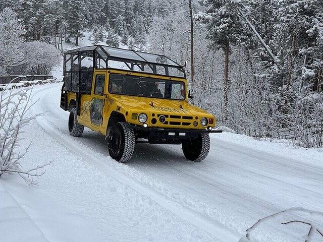 Rocky Mountain Winter Wonderland Adventure Tour