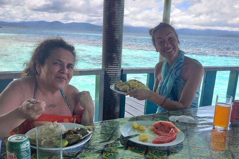 San Blas: tour with snorkeling, lunch and transportation