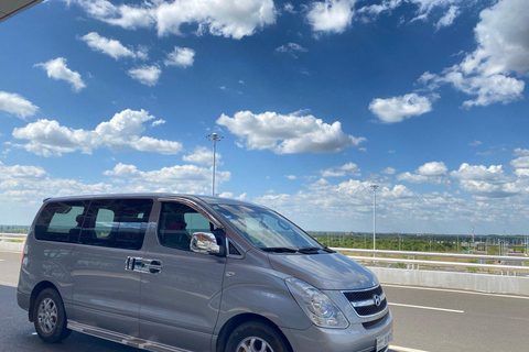 Transporte em táxi privado da cidade de Phnom Penh para a cidade de Can Tho