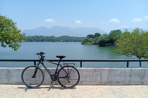 Tirana Bike Tour with Local Guide in English or Czech