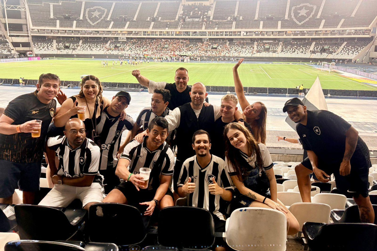 Rio de Janeiro: Enjoy a Botafogo soccer game with Locals Botafogo-São Paulo